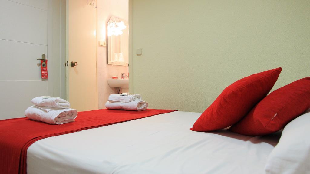 Hotel Ch Antonio Madryt Zewnętrze zdjęcie